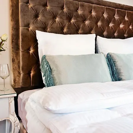 Taximtown Gumussuyu Hotell