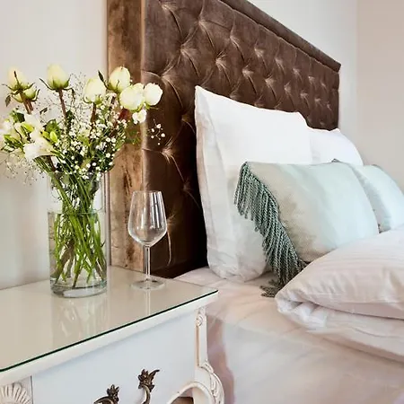Hotell Taximtown Gumussuyu 3*